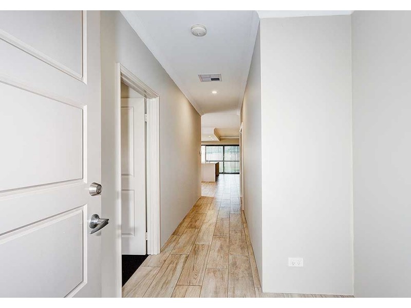 18 Bluebell, High Wycombe WA 6057