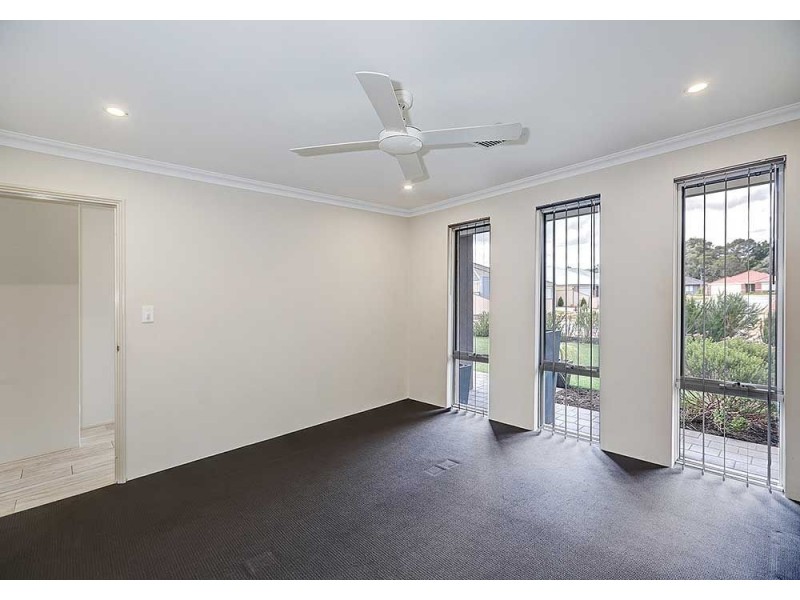 18 Bluebell, High Wycombe WA 6057