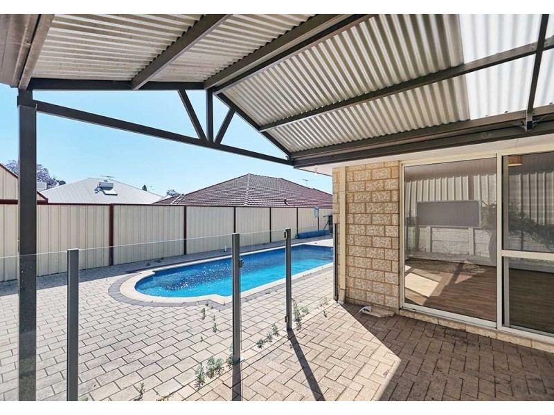 1 Ashford Road, High Wycombe WA 6057