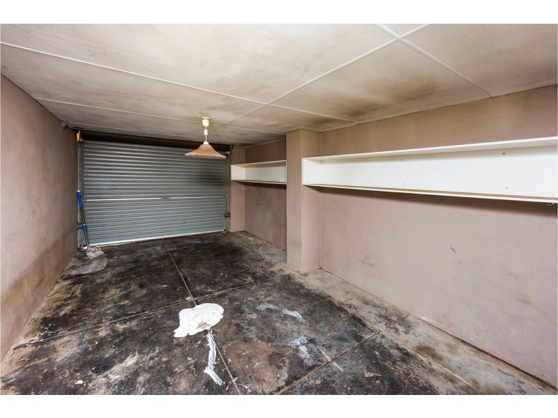 4 Bridgwood Road, Lesmurdie WA 6076