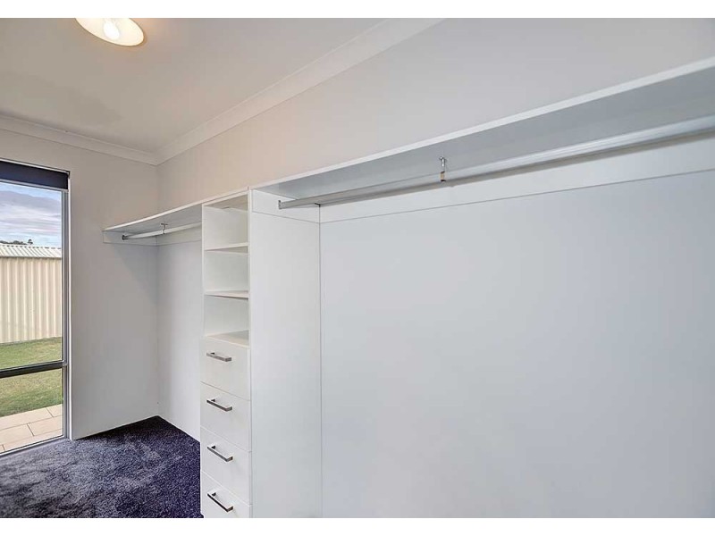 5 Seabrook Chase, Helena Valley WA 6056