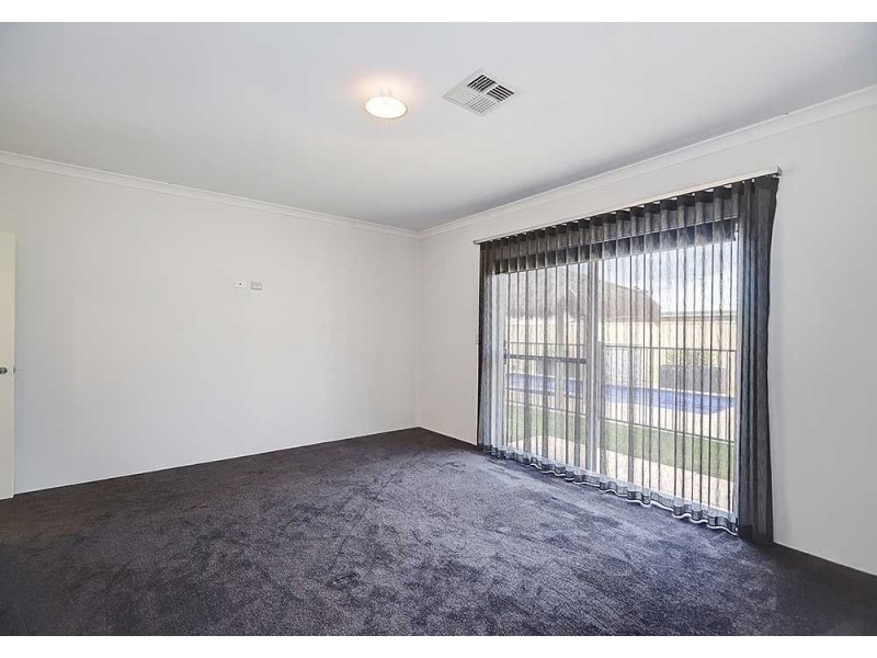 5 Seabrook Chase, Helena Valley WA 6056