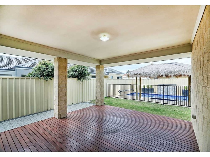 5 Seabrook Chase, Helena Valley WA 6056