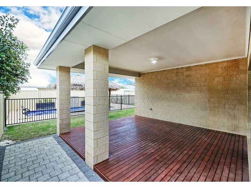 5 Seabrook Chase, Helena Valley WA 6056