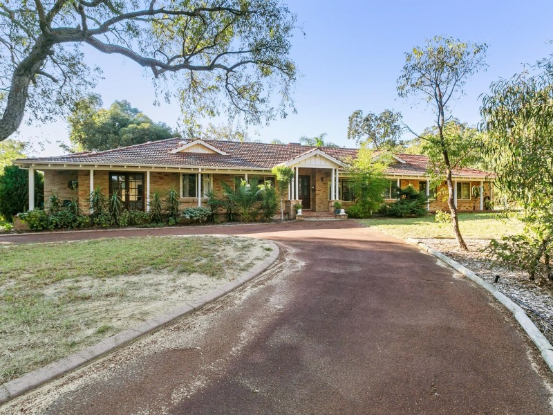 31 Maud Road, Maida Vale WA 6057