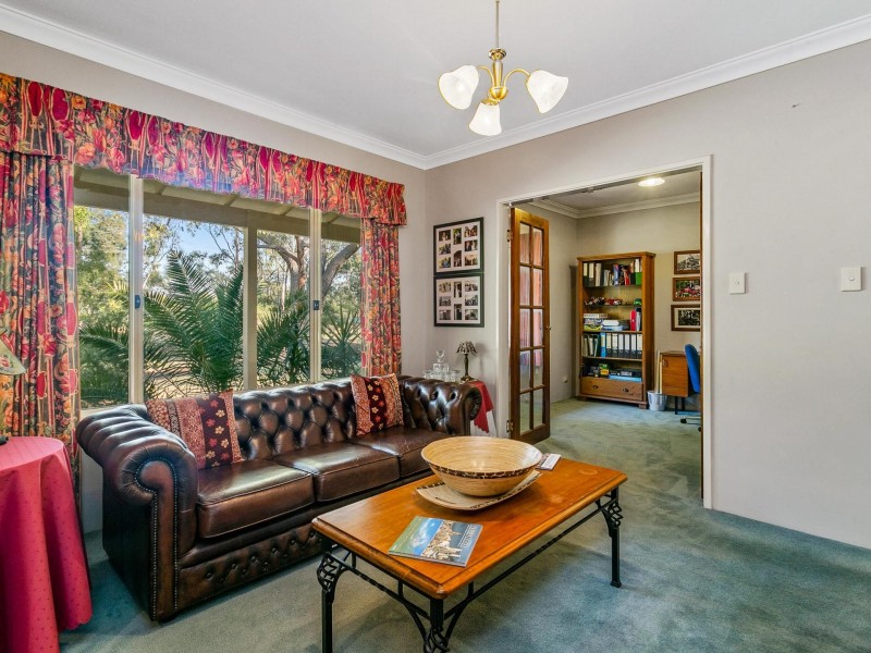 31 Maud Road, Maida Vale WA 6057