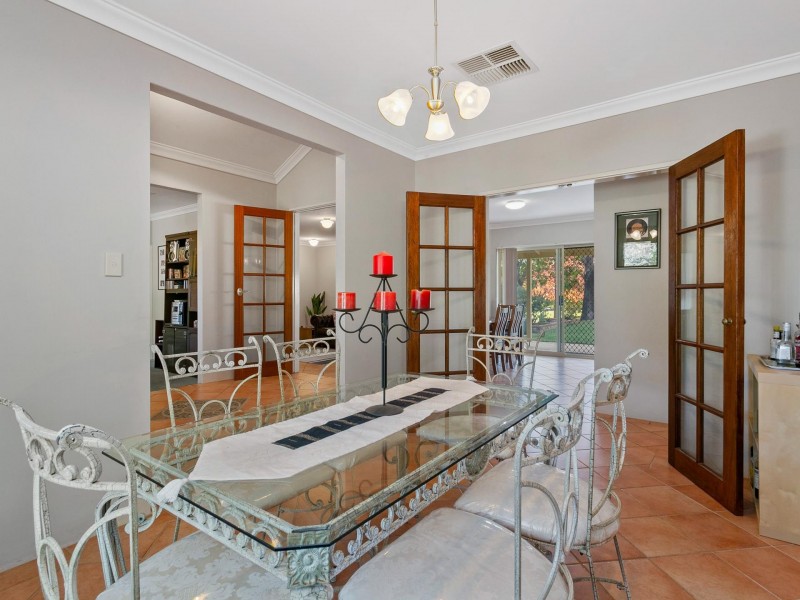 31 Maud Road, Maida Vale WA 6057