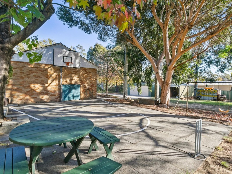 31 Maud Road, Maida Vale WA 6057