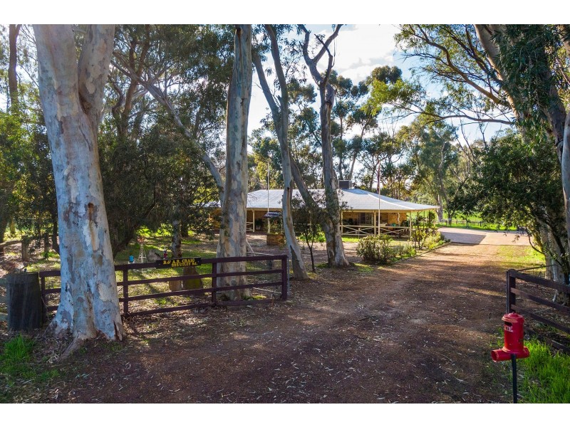 222 Utley Road, Serpentine WA 6125