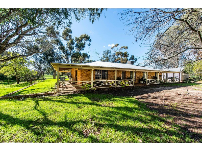 222 Utley Road, Serpentine WA 6125