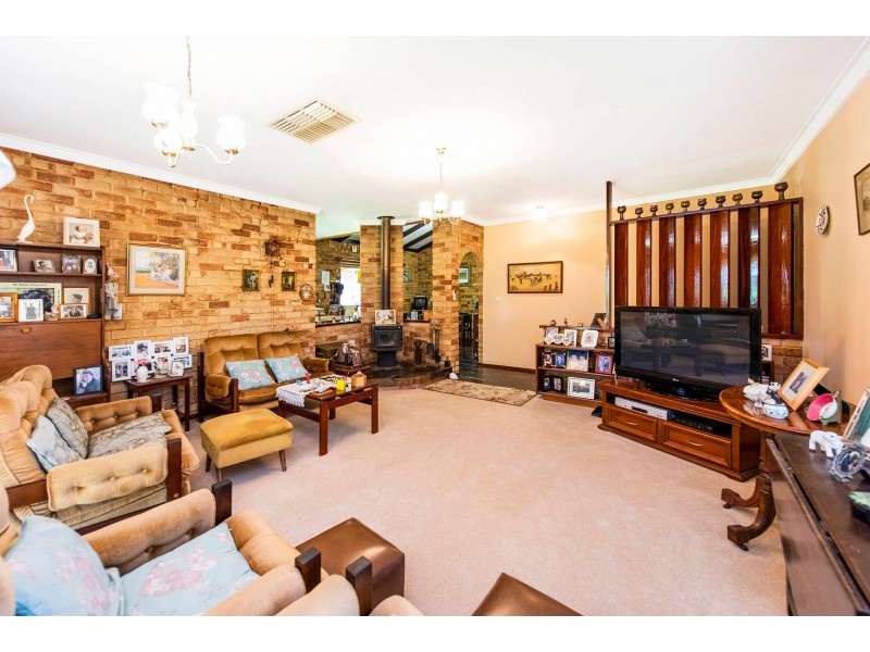 222 Utley Road, Serpentine WA 6125