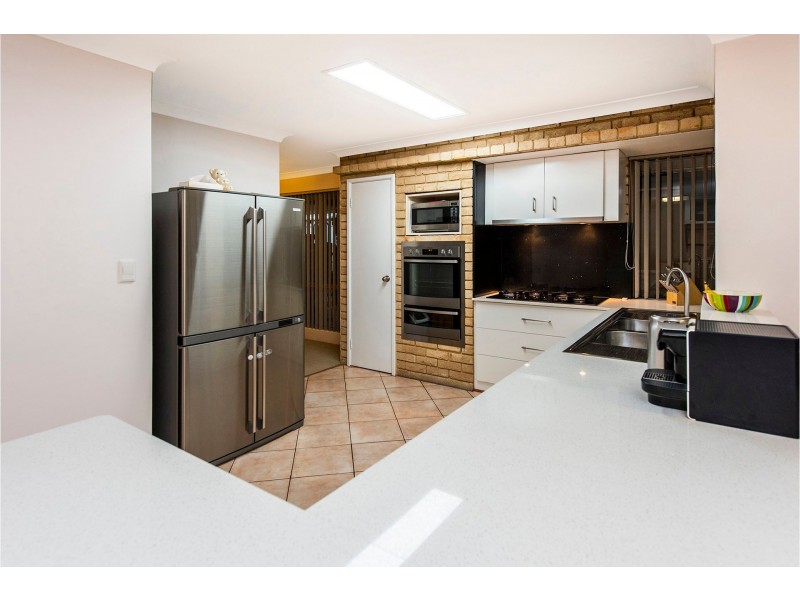 5 Cosson Way, High Wycombe WA 6057