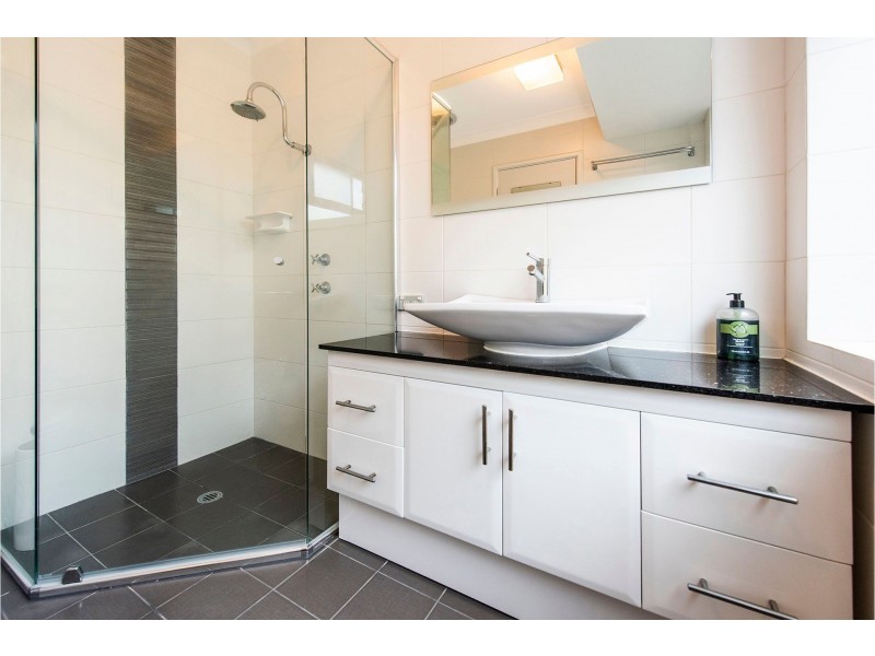 5 Cosson Way, High Wycombe WA 6057