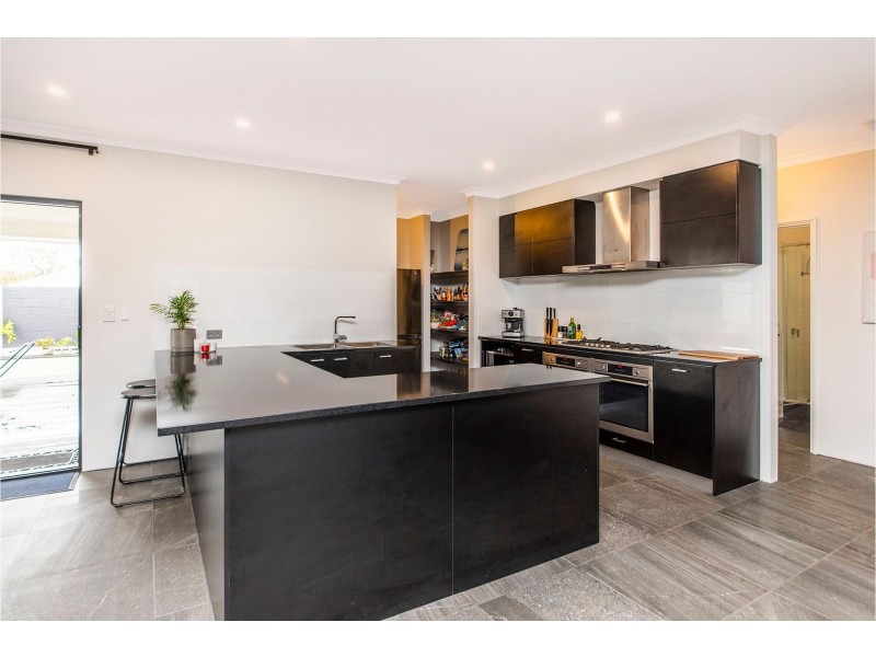 58 Lomandra Road, Helena Valley WA 6056