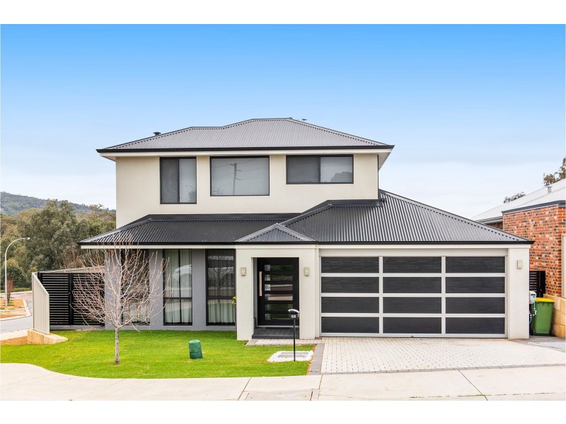 58 Lomandra Road, Helena Valley WA 6056