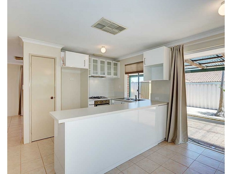 8 Munday Road, High Wycombe WA 6057