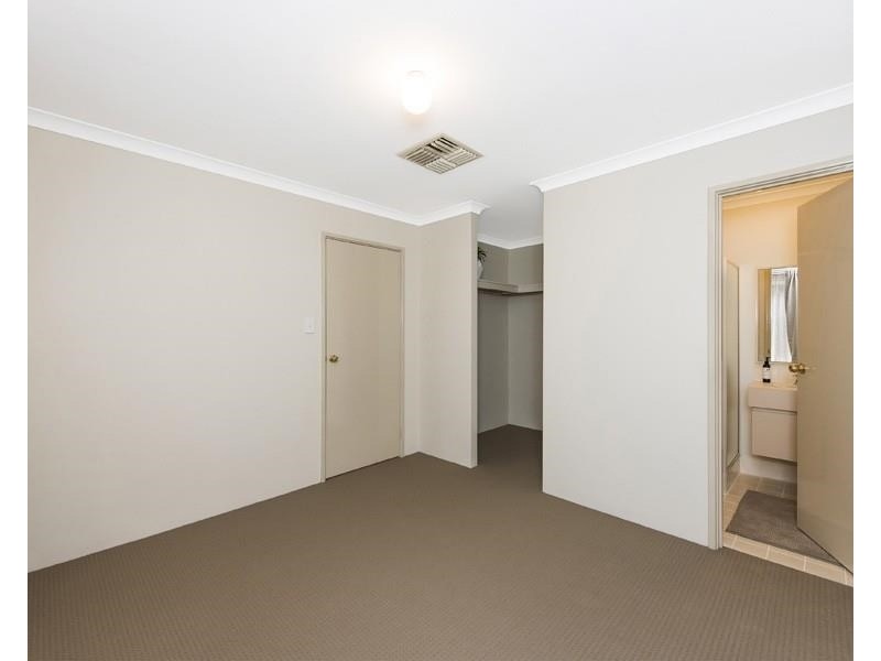 8 Munday Road, High Wycombe WA 6057