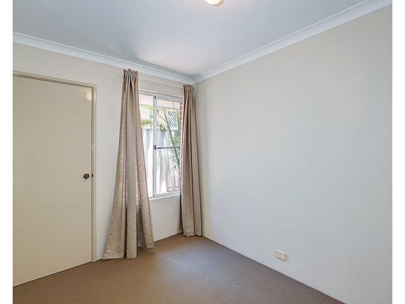 8 Munday Road, High Wycombe WA 6057