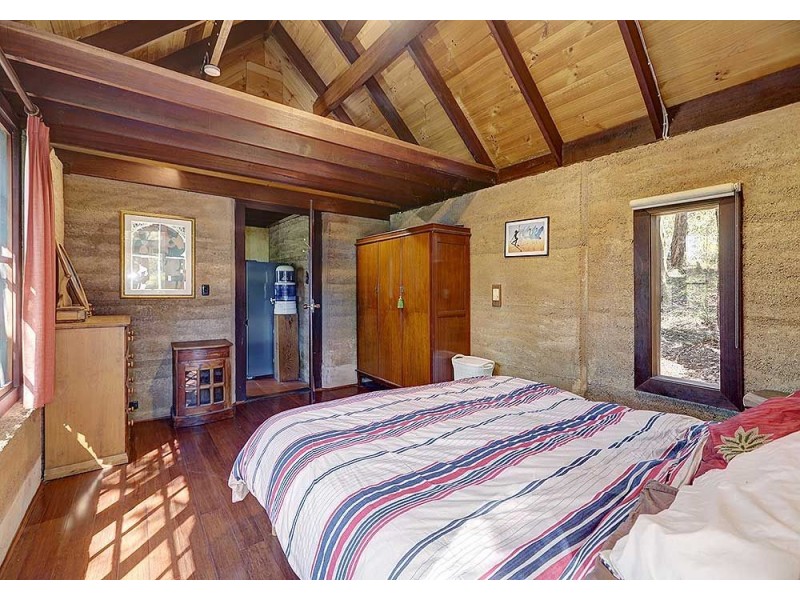 425 Glen Forrest Drive, Glen Forrest WA 6071