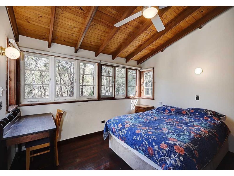 425 Glen Forrest Drive, Glen Forrest WA 6071