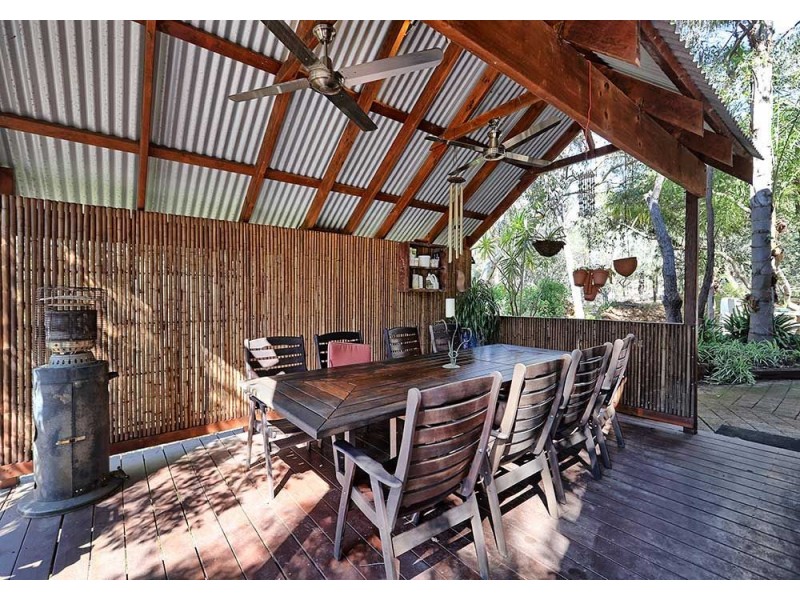 425 Glen Forrest Drive, Glen Forrest WA 6071