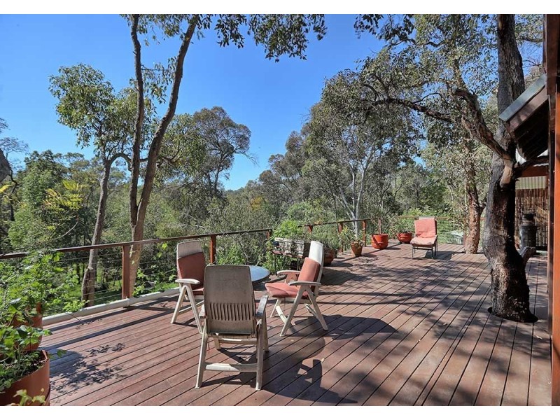 425 Glen Forrest Drive, Glen Forrest WA 6071