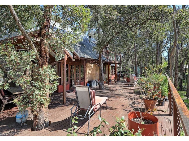 425 Glen Forrest Drive, Glen Forrest WA 6071