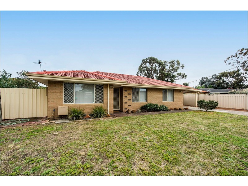 51 Mahonia Way, Forrestfield WA 6058