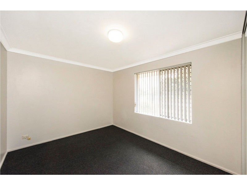 51 Mahonia Way, Forrestfield WA 6058