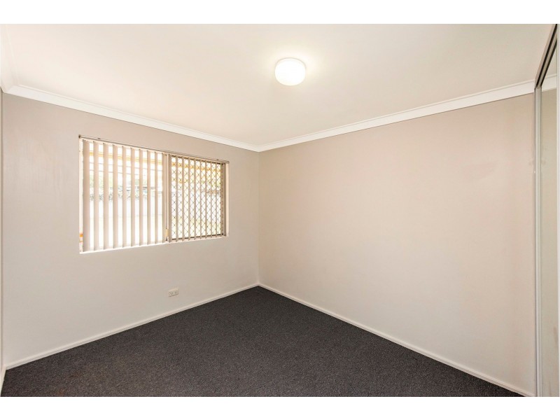 51 Mahonia Way, Forrestfield WA 6058