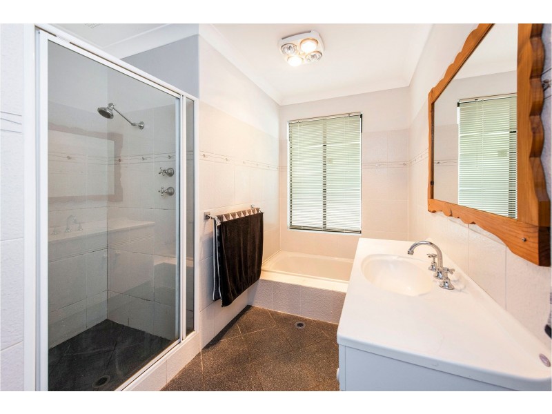 6 Heron Court, High Wycombe WA 6057