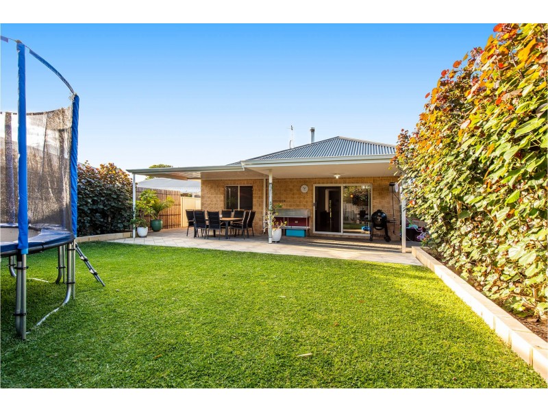 20 Ferguson Street, Middle Swan WA 6056