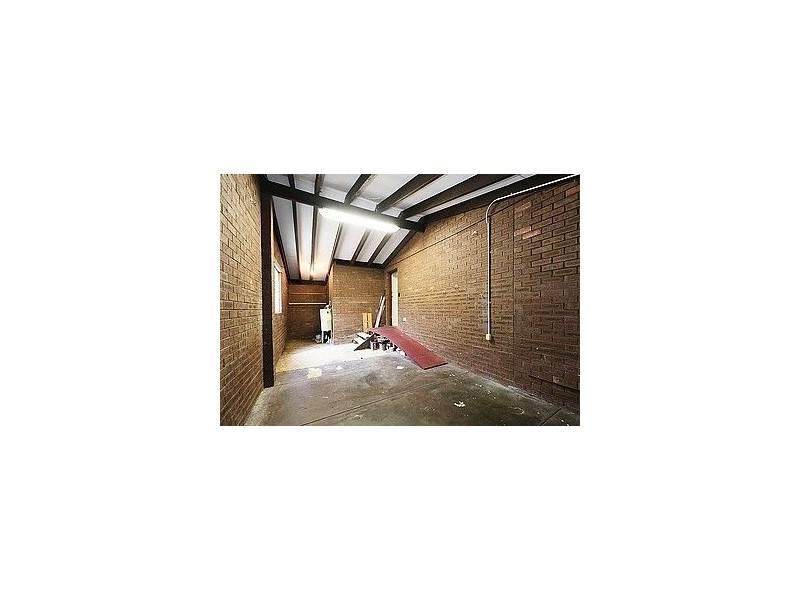 31 Broula Road, Kalamunda WA 6076