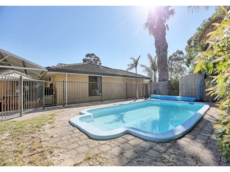 3 Sharpe Way, High Wycombe WA 6057