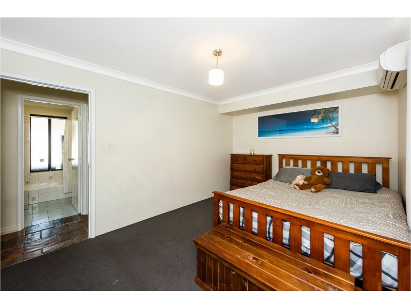 29 Walker Crescent, High Wycombe WA 6057