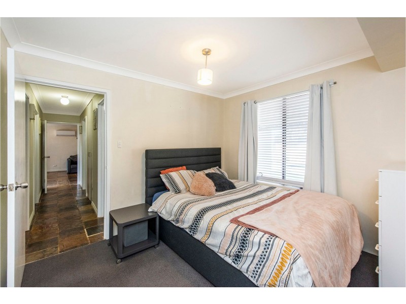 29 Walker Crescent, High Wycombe WA 6057