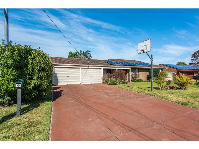 29 Walker Crescent, High Wycombe WA 6057