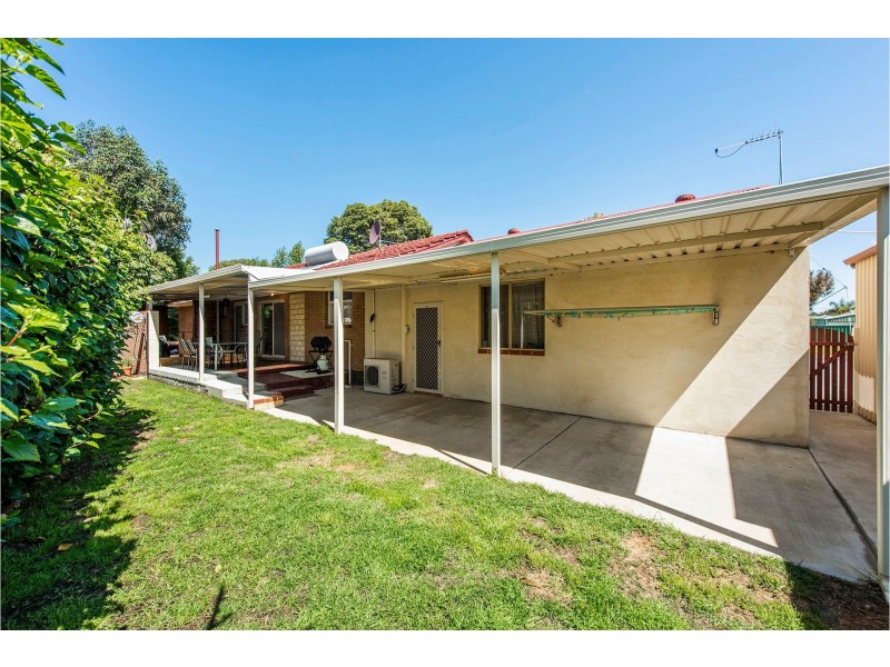 65 David Street, Maida Vale WA 6057