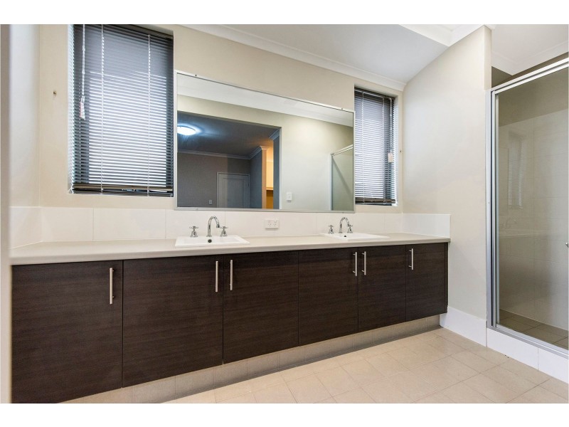 3/25 Barbary Road, High Wycombe WA 6057