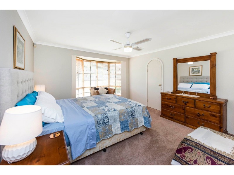 11 David Street, Maida Vale WA 6057