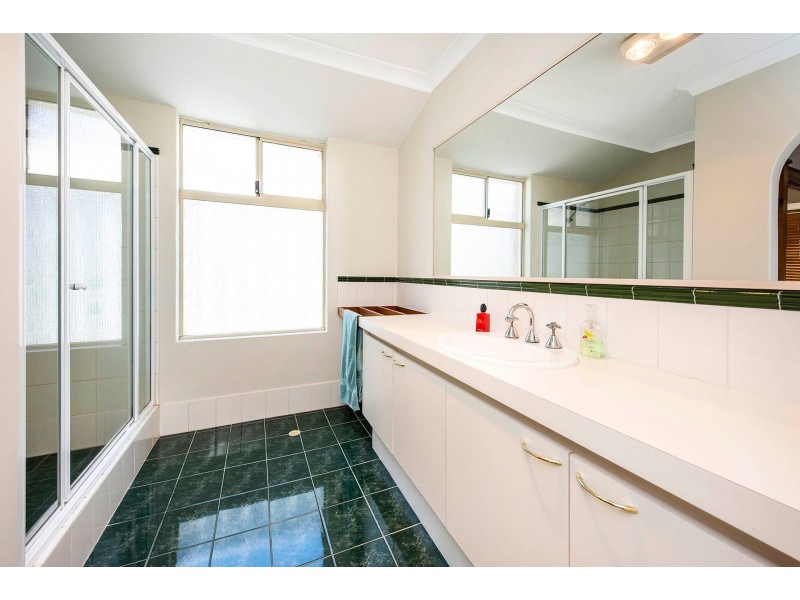 11 David Street, Maida Vale WA 6057