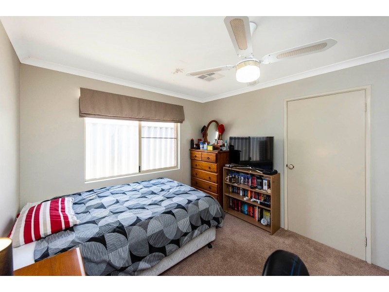 11 David Street, Maida Vale WA 6057