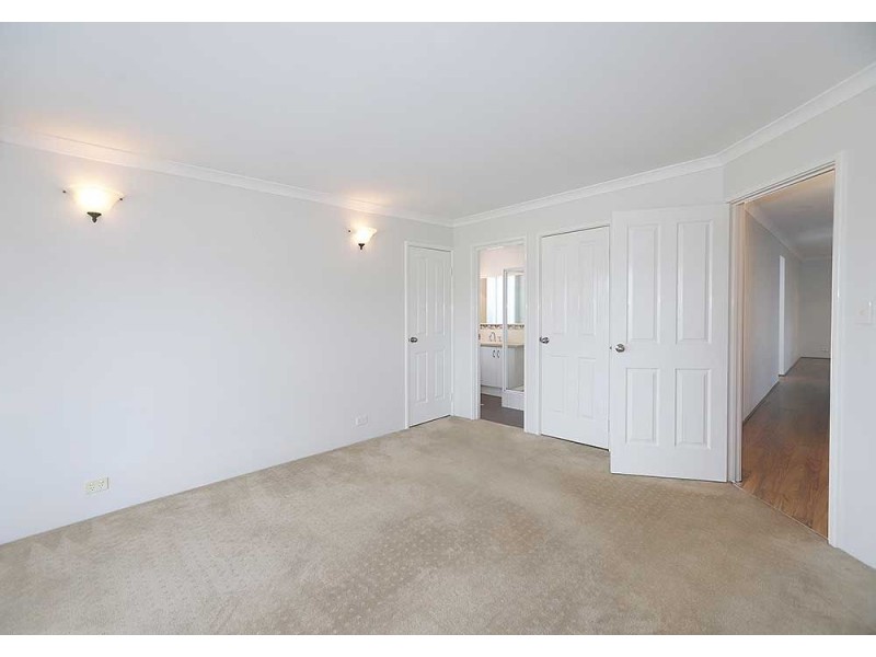 44 Larwood Crescent, High Wycombe WA 6057