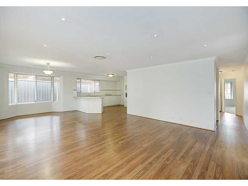 44 Larwood Crescent, High Wycombe WA 6057