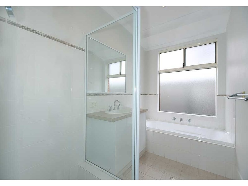 44 Larwood Crescent, High Wycombe WA 6057