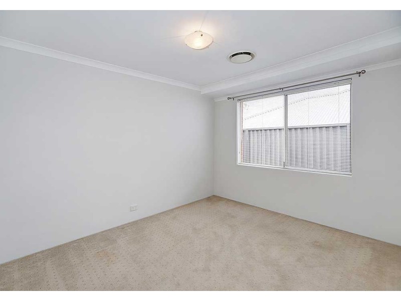 44 Larwood Crescent, High Wycombe WA 6057