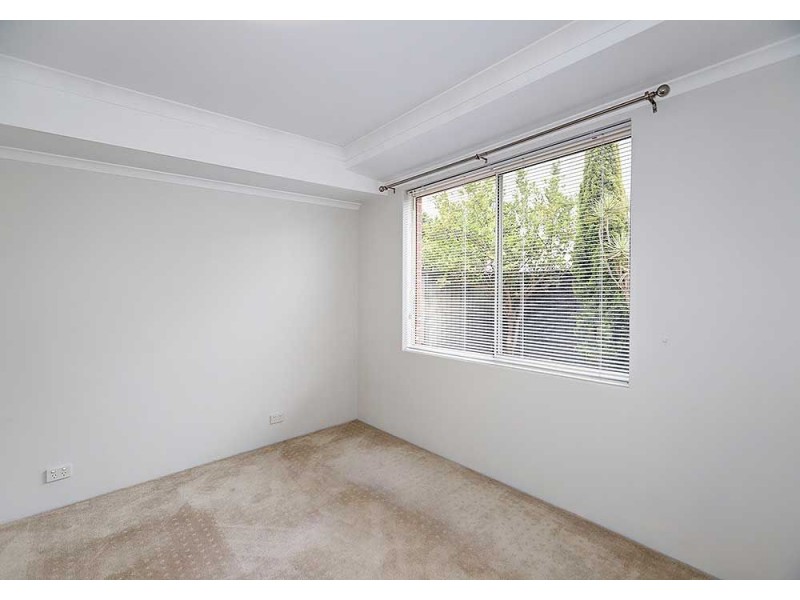 44 Larwood Crescent, High Wycombe WA 6057