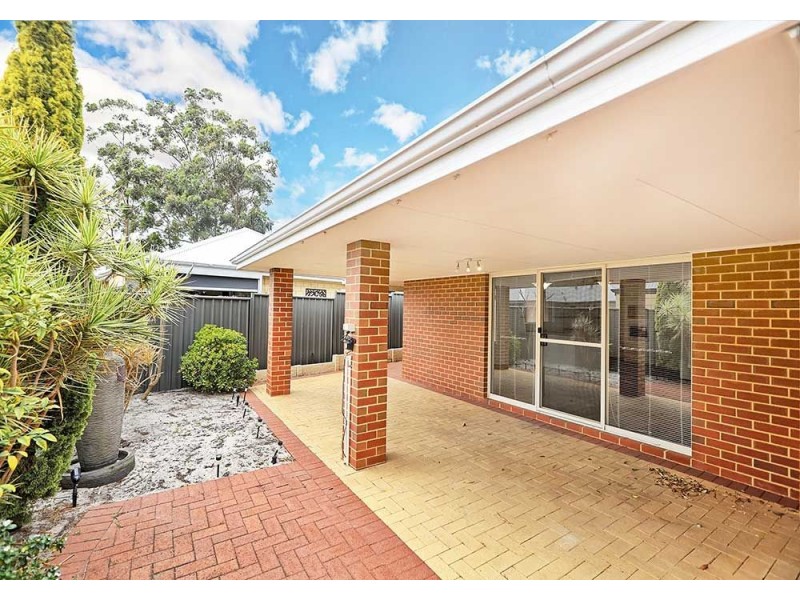 44 Larwood Crescent, High Wycombe WA 6057