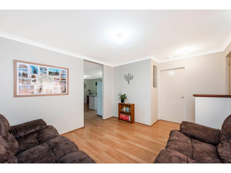 2 Beryl Close, Maida Vale WA 6057