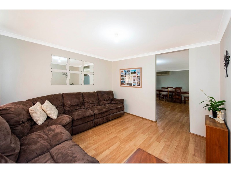 2 Beryl Close, Maida Vale WA 6057